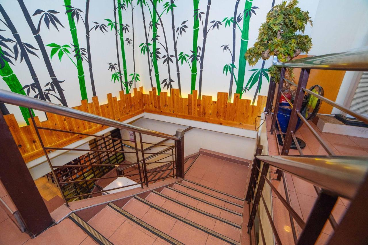 Reddoorz @ Fields Avenue Angeles City Exterior photo