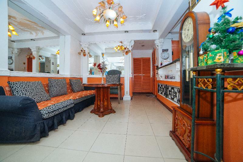 Reddoorz @ Fields Avenue Angeles City Exterior photo